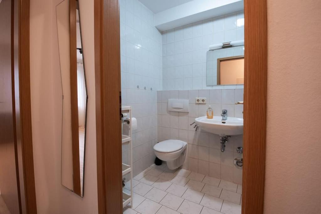 Moderne Einraumwohnung In Leipzig Mit Netflix Zugang Εξωτερικό φωτογραφία