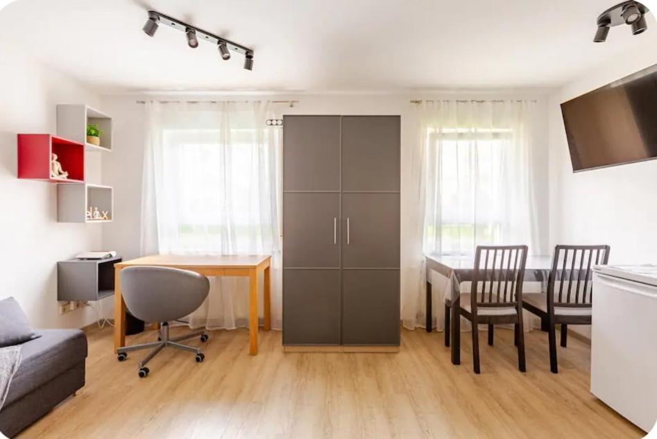 Moderne Einraumwohnung In Leipzig Mit Netflix Zugang Εξωτερικό φωτογραφία