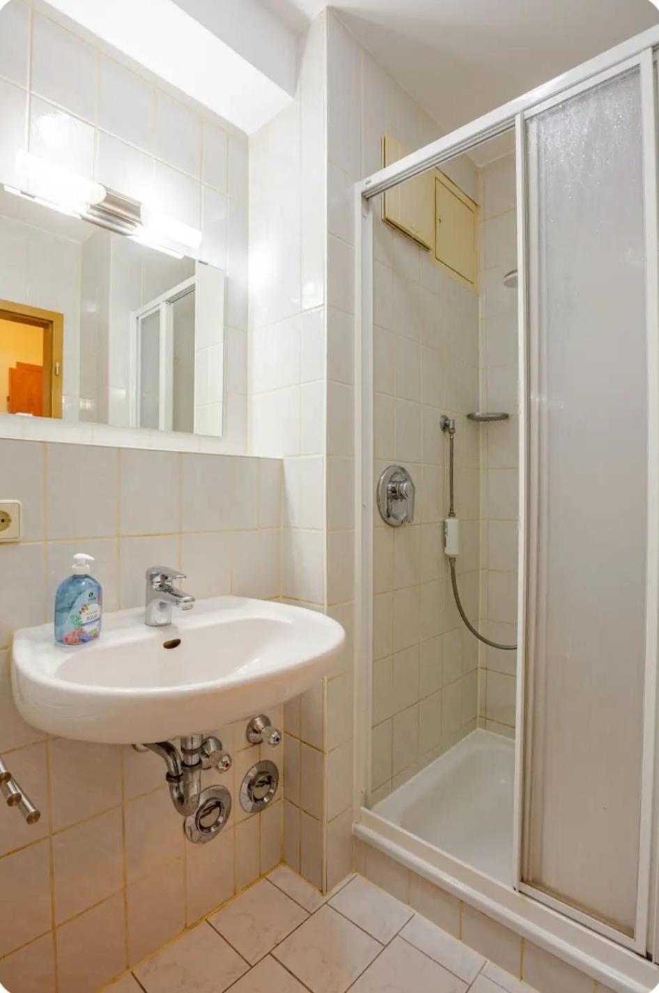 Moderne Einraumwohnung In Leipzig Mit Netflix Zugang Εξωτερικό φωτογραφία